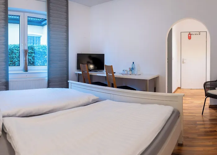 Hotel Wandsbek 3*